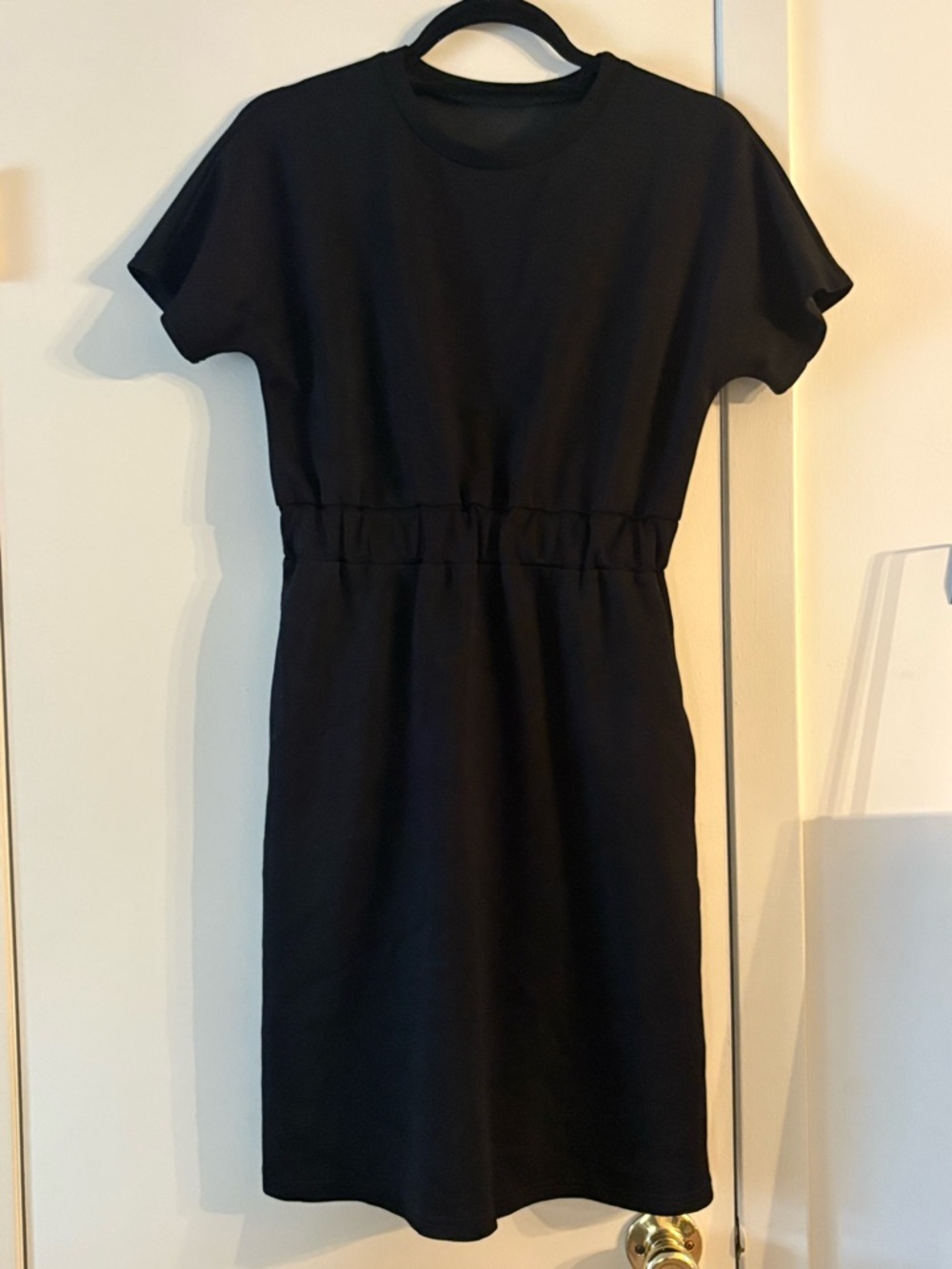Everyday Black Short-Sleeve Mini Dress with Pockets